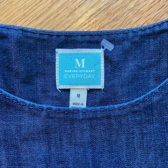 Martha Stewart Everyday Denim Top - Picture 2 of 3